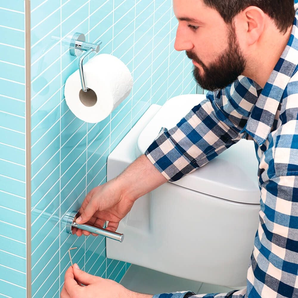 Toilettenpapierhalter Tesa SMOOZ 40328-00000-00, 5x12,5x5cm (BxHxT), für 1 Ersatz-Kleinrolle,
hochglanzverchromtes Metall, chrom