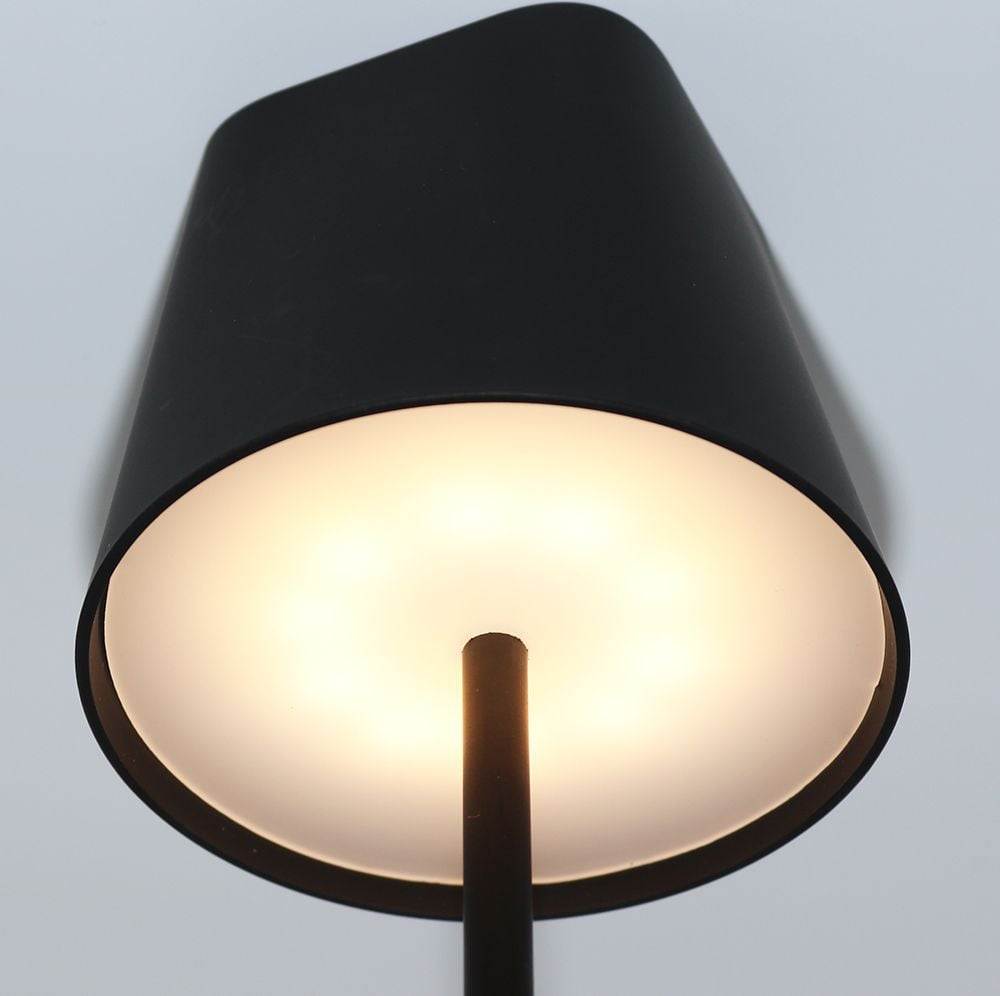 LED-Schreibtischleuchte Unilux Ava 40019095, 8 W, LED (warmweiß), 142lm/W, spritzwassergeschützt, Standfuß, schwarz