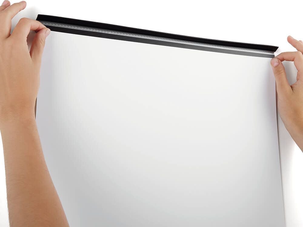 Papierklemmleisten Durable DURAFIX ROLL 4708, 500x1,7cm, zuschneidbar, Kunststoff,
magnetisch, zur selbstklebenden Montage, silber
