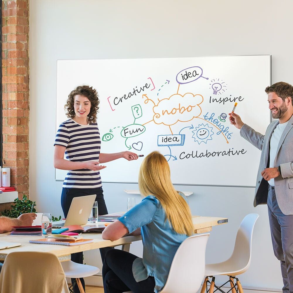 Whiteboard Nobo Impression Pro Widescreen 70 Zoll 1915251, 87x155cm, emailliert, trocken abwischbar,
Ablageschale, Wandaufhängung