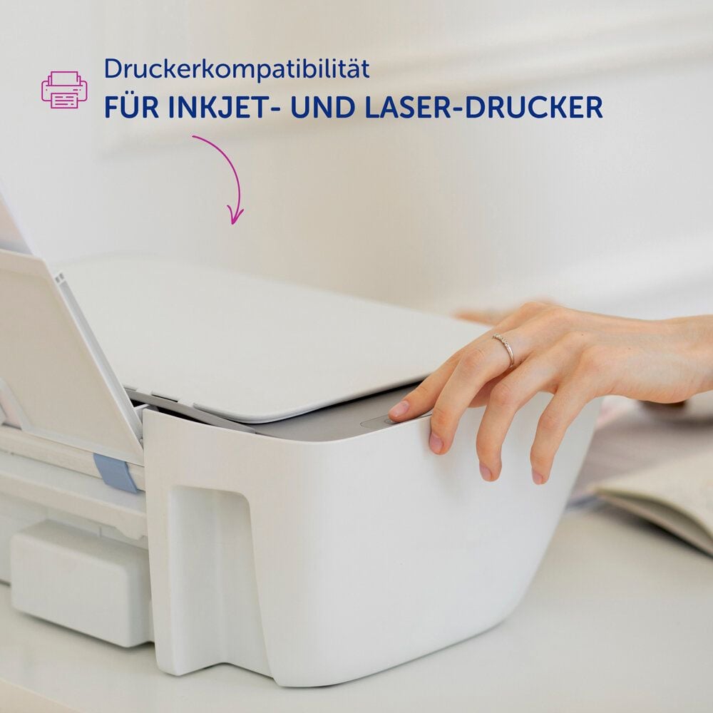 Namensschilder Avery Zweckform 4839XL, 105x148mm, Lochung (ohne Clip+Band), Pack 50 Stück