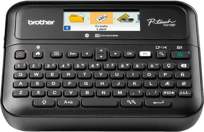 Brother Beschriftungsgerät P-touch D610BTVP, für TZe-Schriftbänder 3,5-24mm, Bluetooth,
QWERTZ-Tastatur, farbiges LC-Display, inkl.
Schriftband, USB-Kabel, Netzadapter,
Hartschalenkoffer