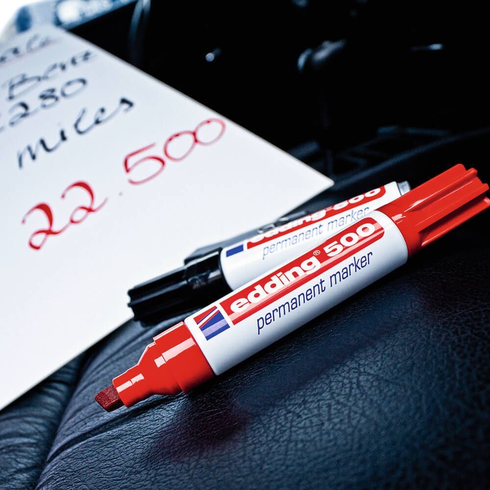 Permanentmarker Edding 500, ca. 2-7mm, Keilspitze, Schaft 100% recyceltes Aluminium, blau