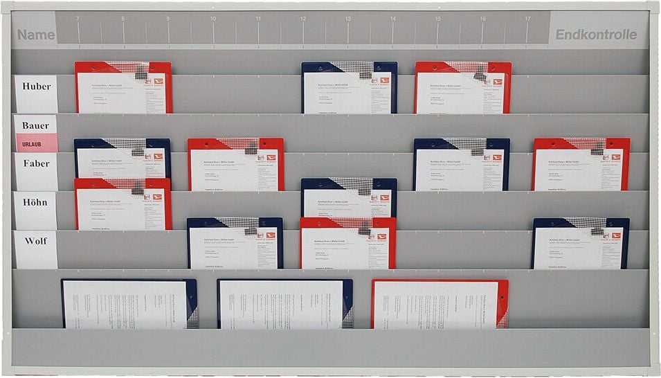 Werkstattplaner Eichner 9019-00588, für 30 x A4, 1580x900x78mm (BxHxT), fünfreihig,
zusätzliches Ablagefach und Kopfleiste
(Zeitstrahl-Beschriftung), grau