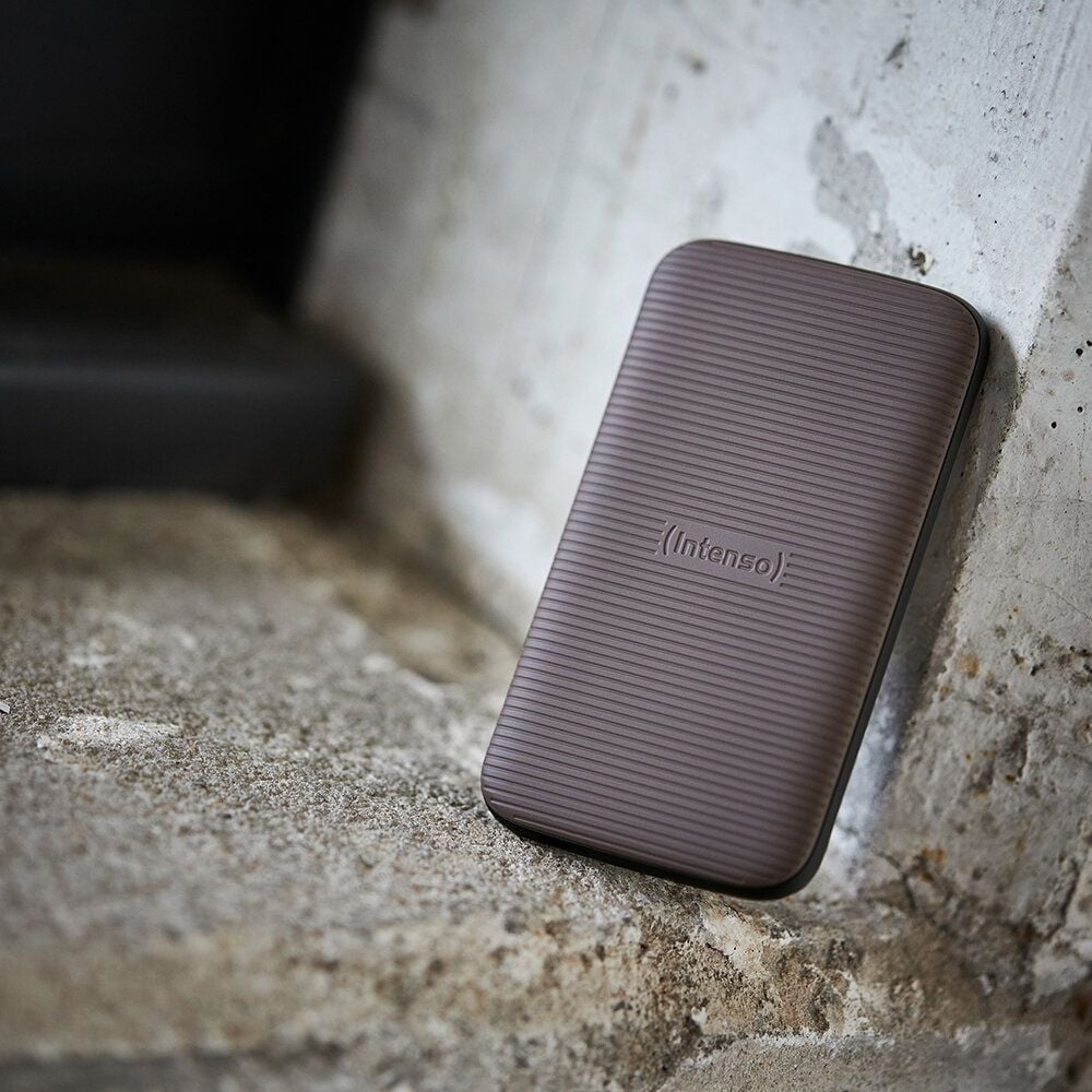 Externe Festplatte SSD Intenso TX500 2 TB, 3827470, Super Speed USB 3.2 Gen 2x1, bis 1000 MB/s,
USB-C, braun