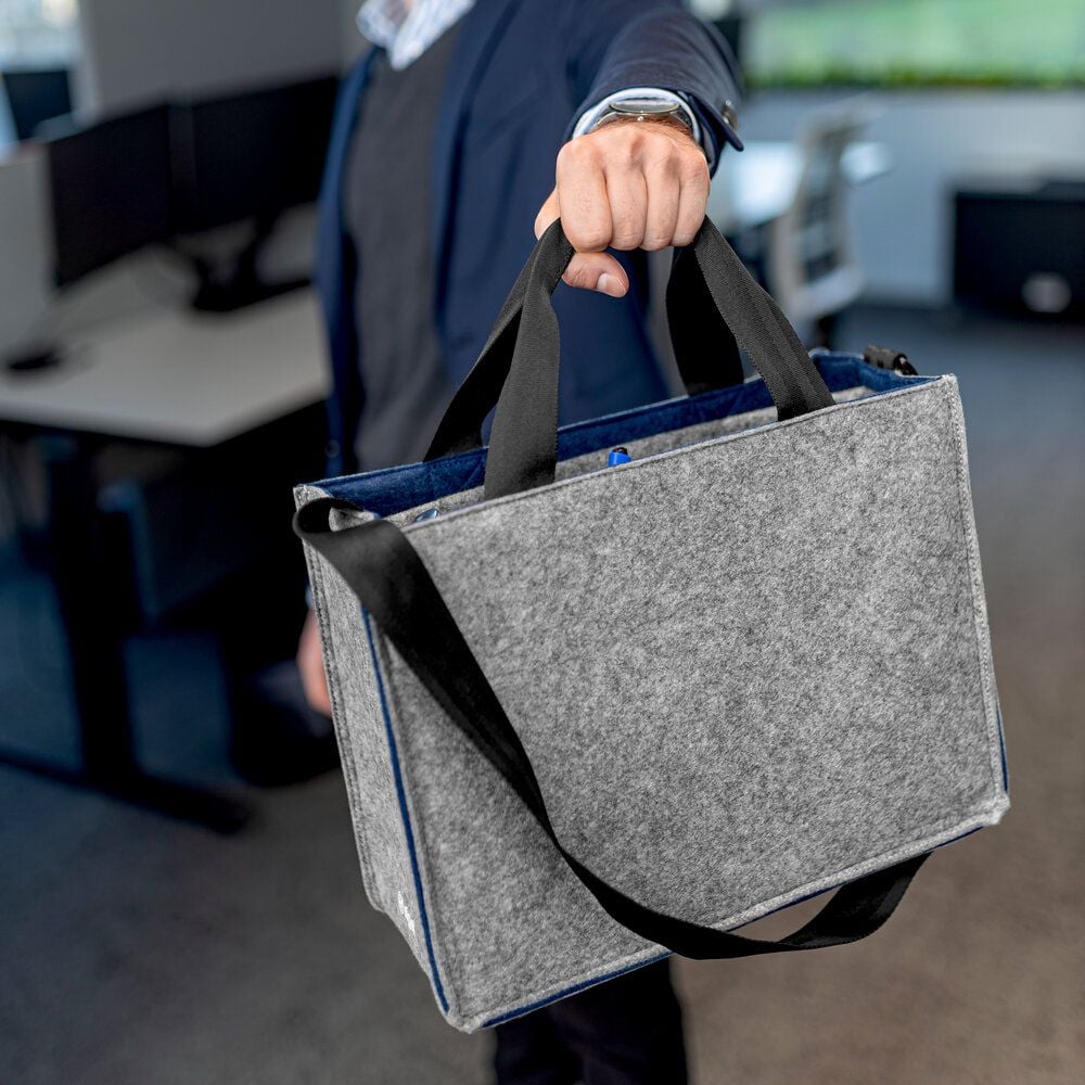 Aufbewahrungstasche Sigel Desk Sharing Bag Bicolor M BA424, für Laptops bis 15,4 Zoll, 100% recycelter PET-Filz, 2 Fächer, 5 separate Einsteckfächer, grau/dunkelblau