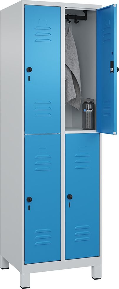 Spind CP Classic PLUS Garderobenschrank 080310-20, 60x195x50cm (BxHxT), mit Füßen, 2-stöckig, 4
Abteile je 30cm breit, Drehriegelverschluss, hellblau