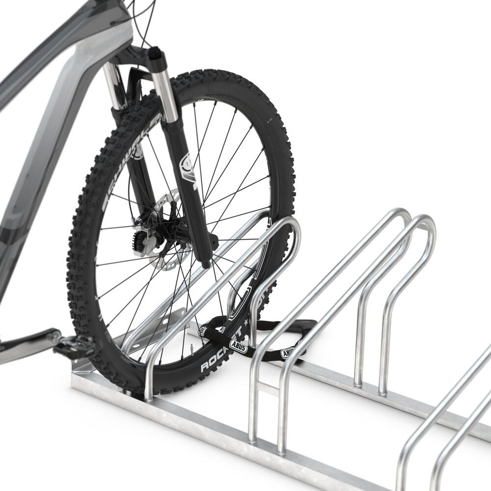 Fahrradständer WSM Bügelparker 1156, verzinkt, Freiaufstellung, 105cm lang, für 6 Fahrräder, bis zu 55mm Reifenbreite, zweiseitig Radeinstellung